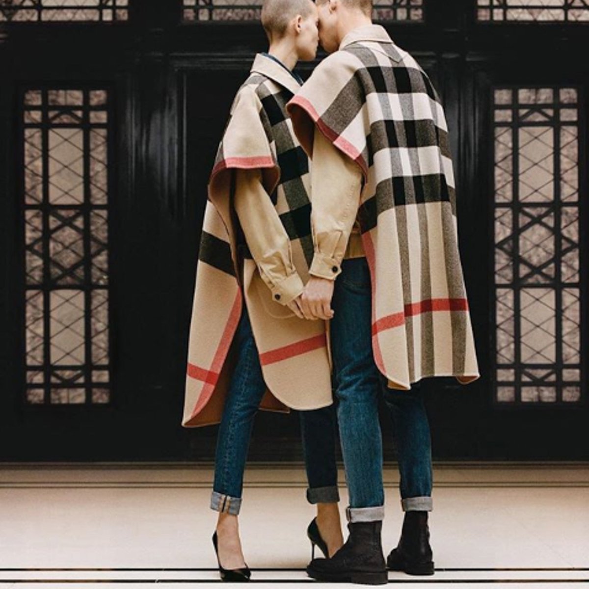burberry_tisci_6-20180514_001.jpg