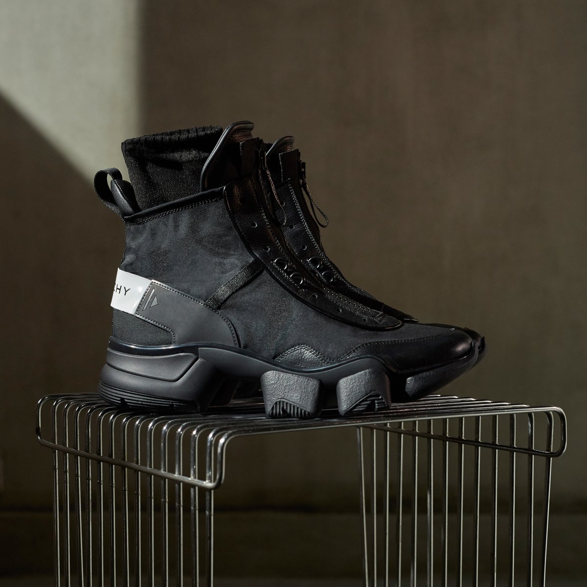 GIVENCHY ジバンシィ スニーカー JAW 35サイズ3523センチ - スニーカー