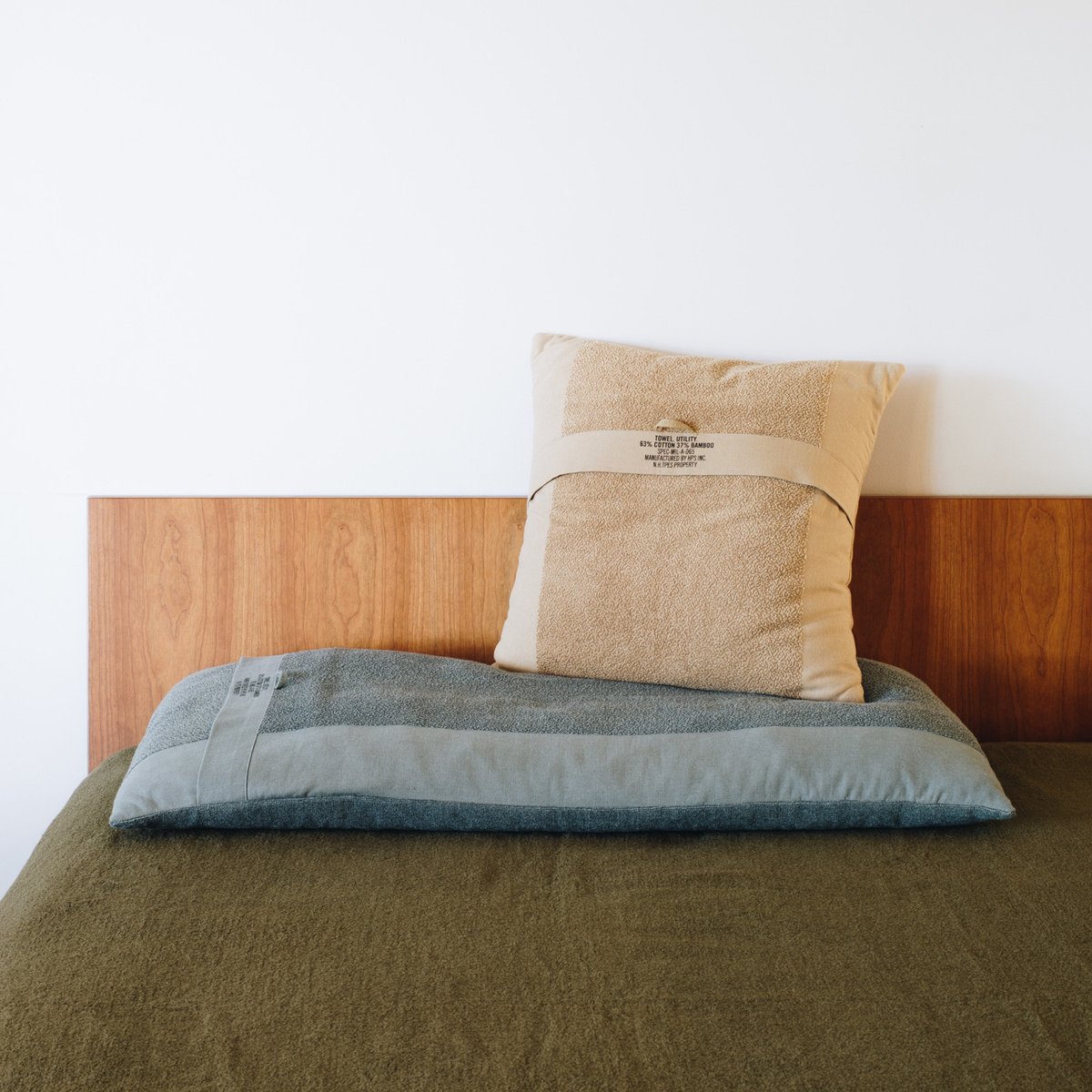 寝具のセレクトショップ眠家のコラボでN.ハリの枕が登場