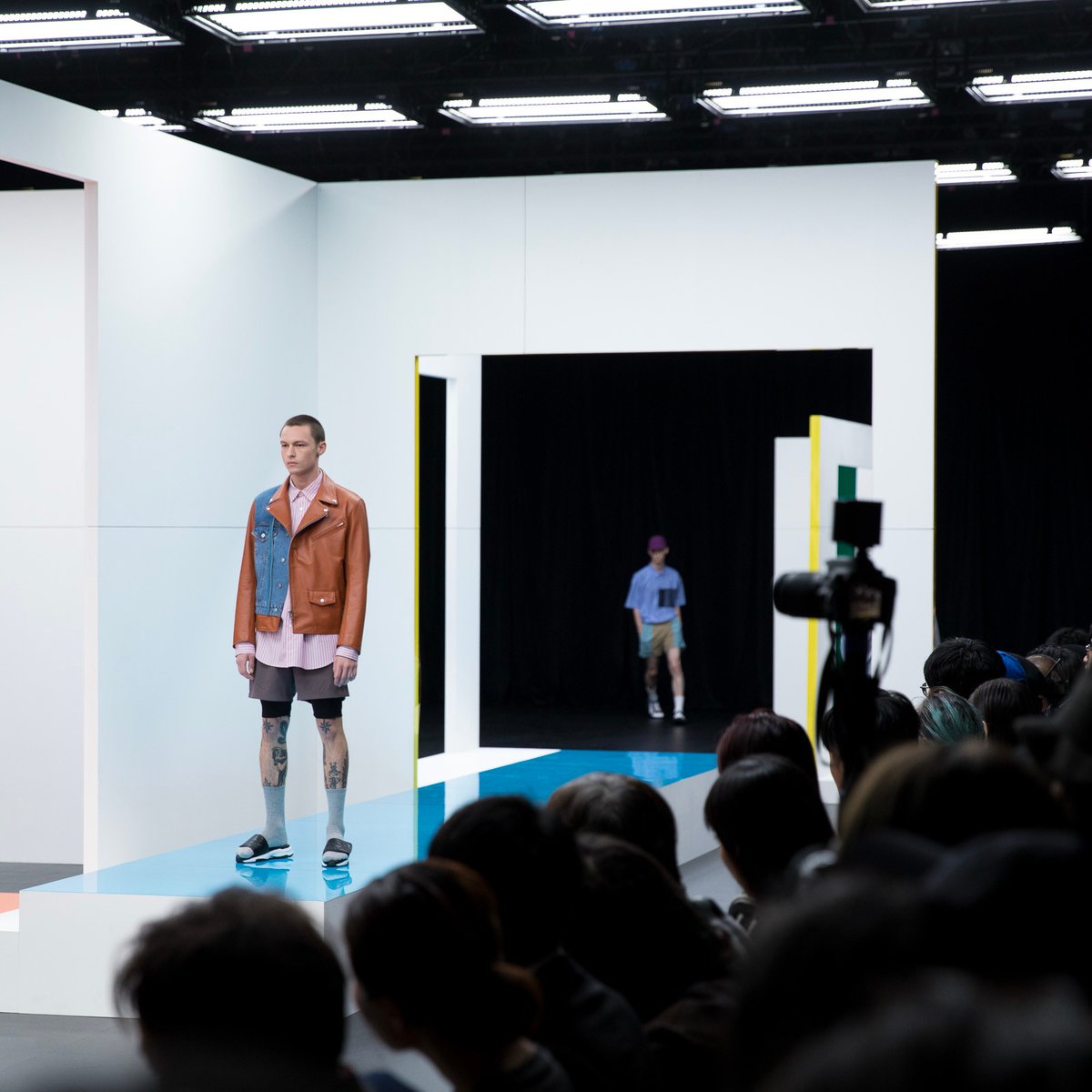 ミスター・ジェントルマン」大胆ミックスで進化するタウンユース