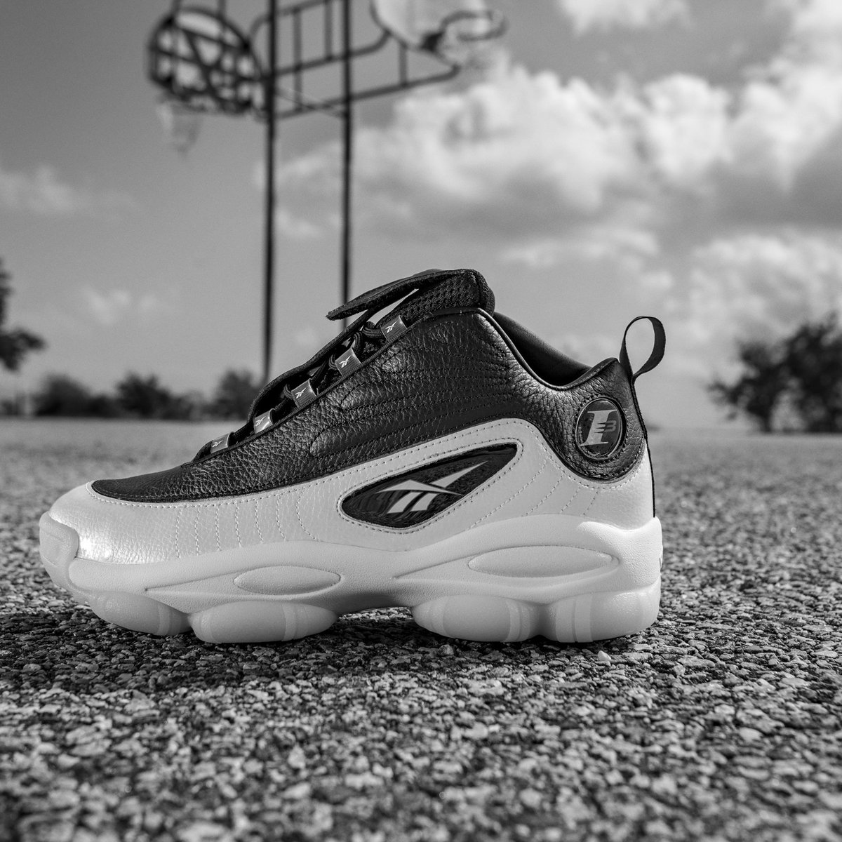 Reebok - アレン　アイバーソン　フィギア Reebok】アイバーソンの2ndシグネチャー THE ANSWER 1 DMX OGが