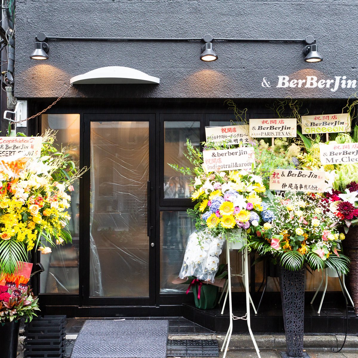 OP×BerBerJin限定Cords 2tone Shortsベルベルジン L ベルベルジンの新店舗「& BerBerJin」が原宿とんちゃん通りにオープン