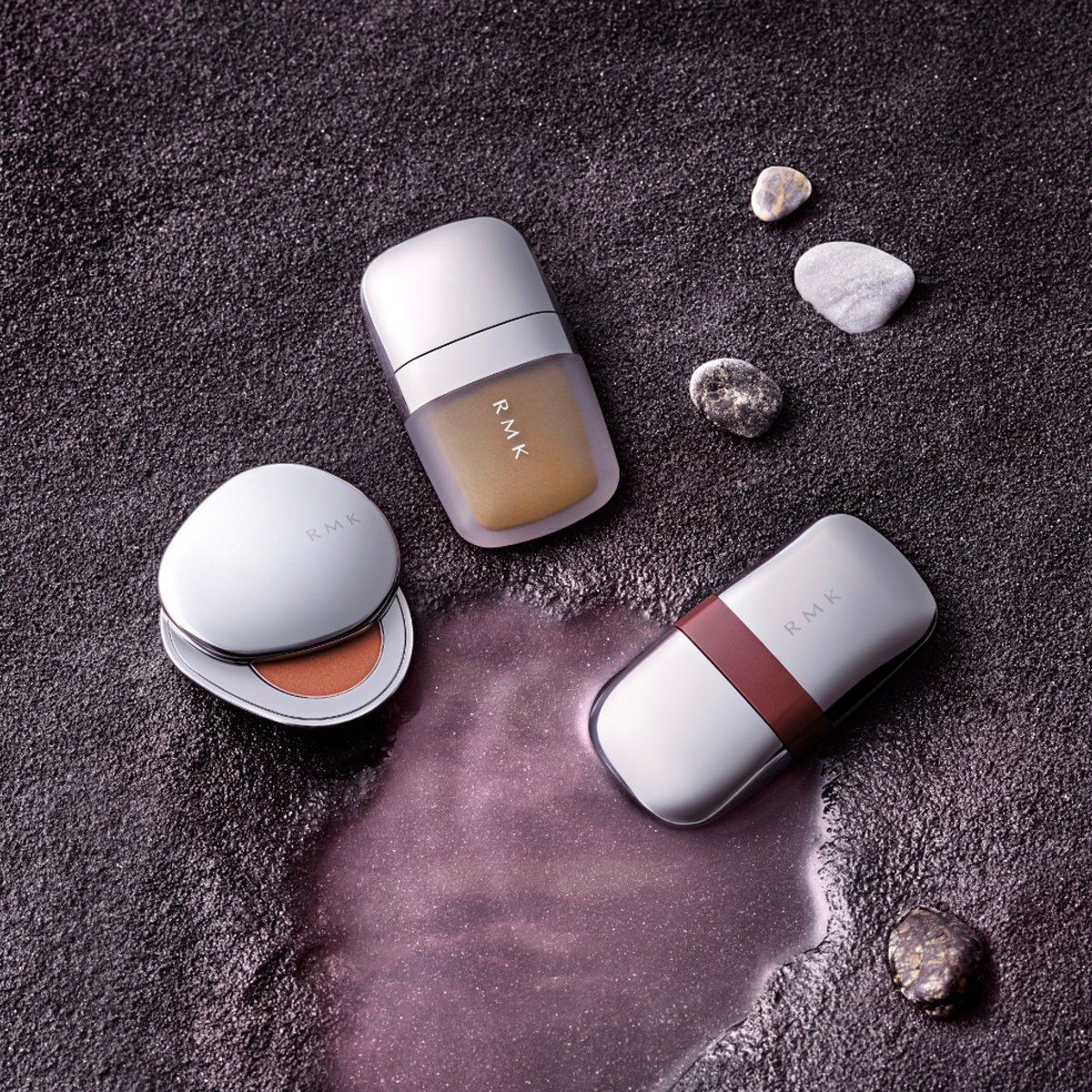 スペイン・マラガの浜辺のストーンに着想、RMKが新作