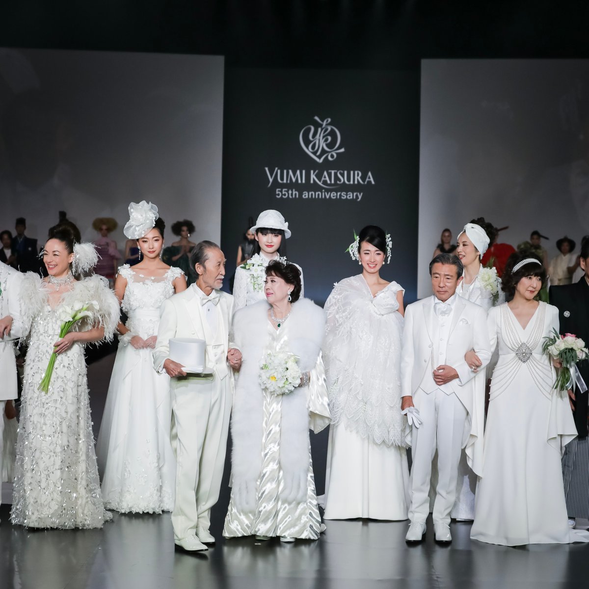 【han】マザードレス　桂由美 KATSURA シャンタン 結婚式 すべては花嫁のために」桂 由美さんと日本のブライダルの歩み