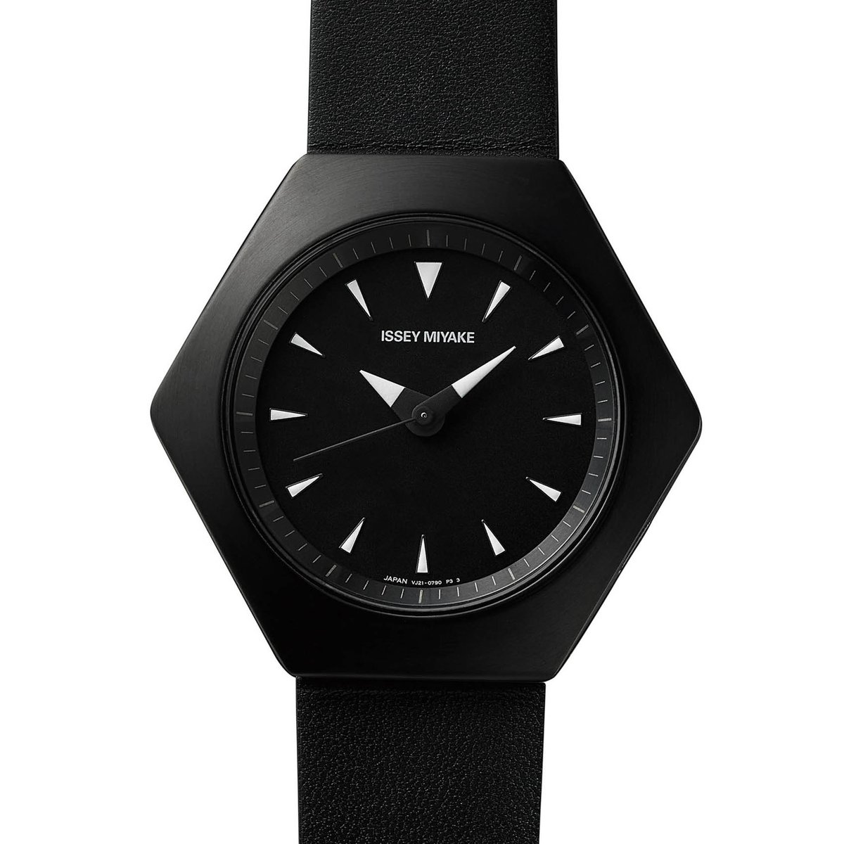 イッセイ ミヤケ ウオッチ」六角形の新作腕時計を発売