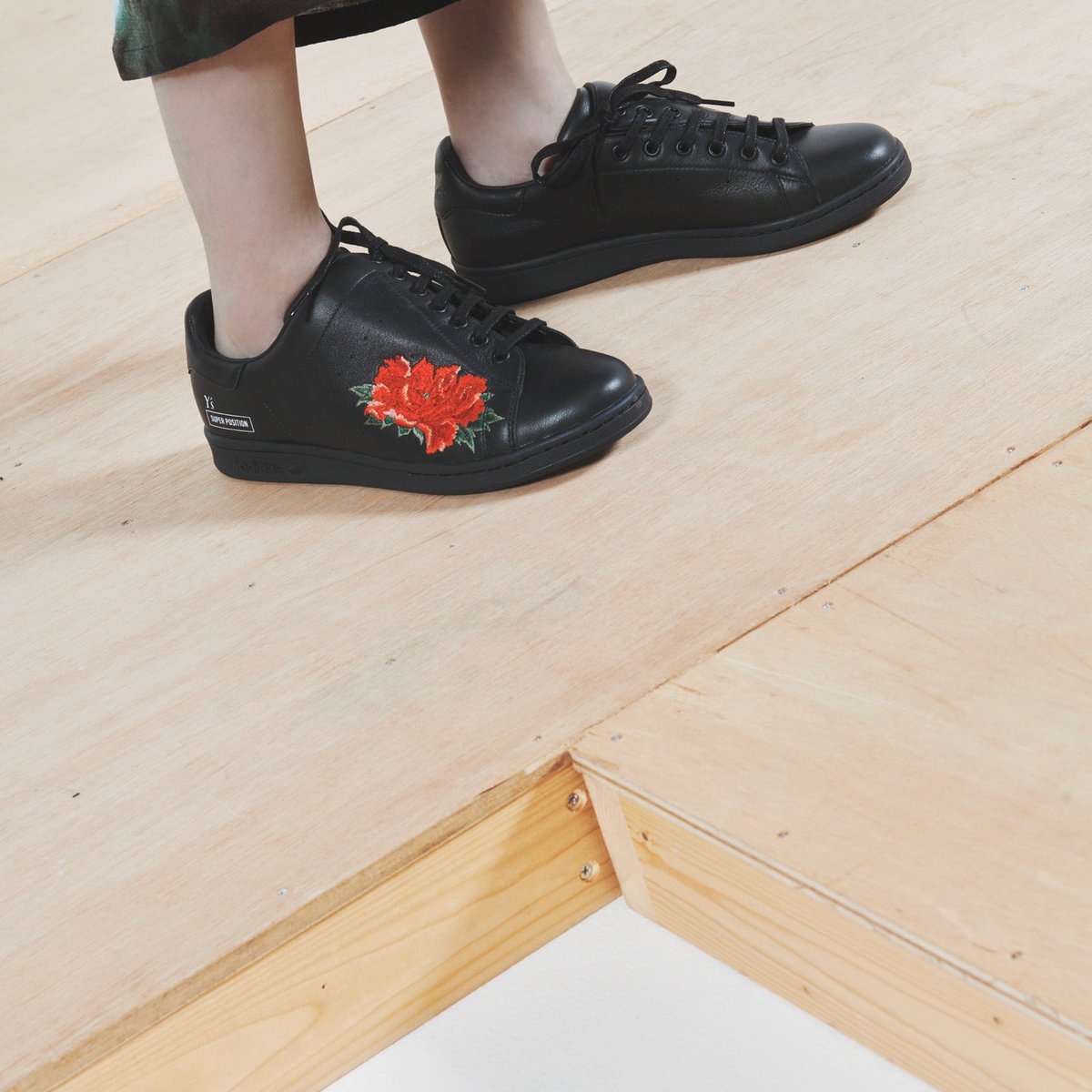 ワイズ」牡丹をモチーフにしたコレクション発売、アディダスとの新作