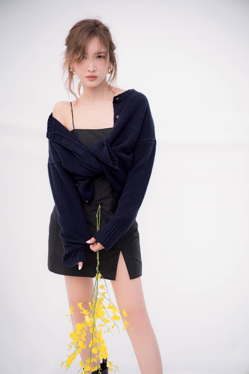 紗栄子が手掛けるブランド「マイ アパレル」がデビュー、売上の一部は