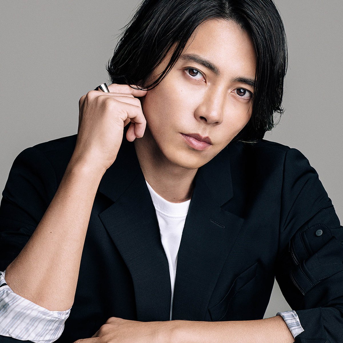 Dior homme 星と蝶モチーフ ネックレス山下智久 山下智久 / Dior | My favorite things