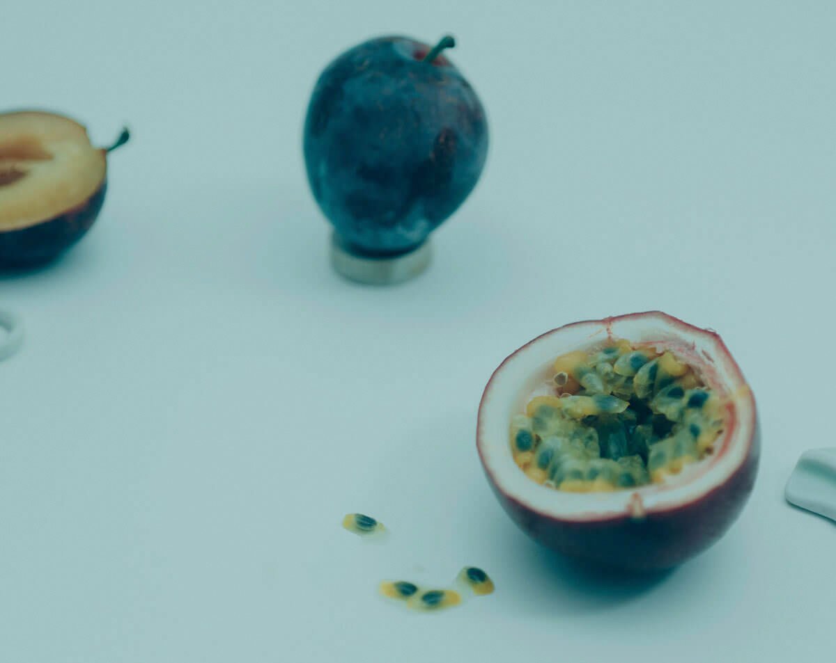 原田真理、【秘書便り】、希少な額装用画集より、新品額装付、状態良好 原田知世 2L版写真 額装品 美少女 アイドル 昭和レトロ - メルカリ