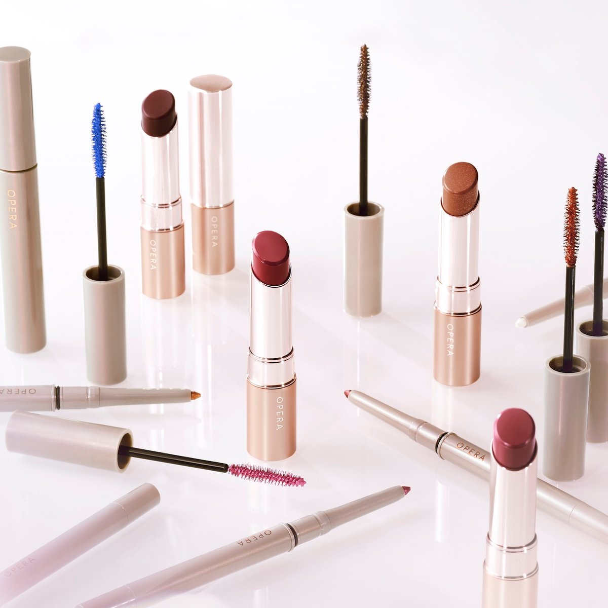 オペラ」初のマスカラとアイライナーが誕生 抜け感のあるカラー展開