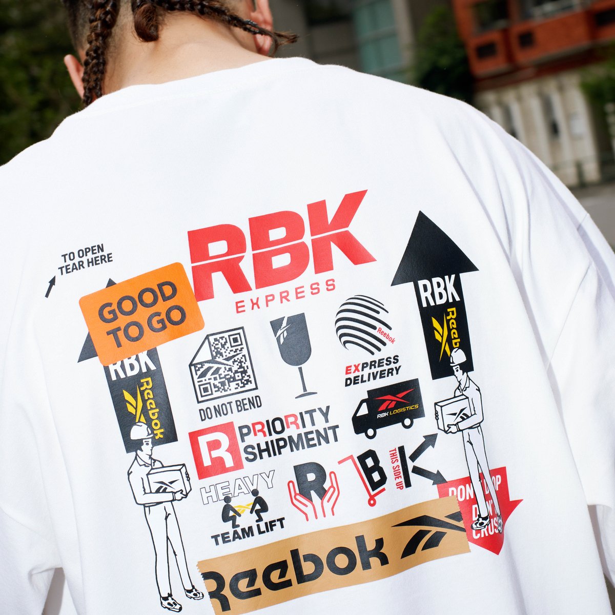 リーボックがブラックアイパッチとの新作コラボアイテム発売 グラフィックtシャツやフーディーなど リーボックがブラックアイパッチとの新作コラボアイテム発売 グラフィックtシャツやフーディーなど