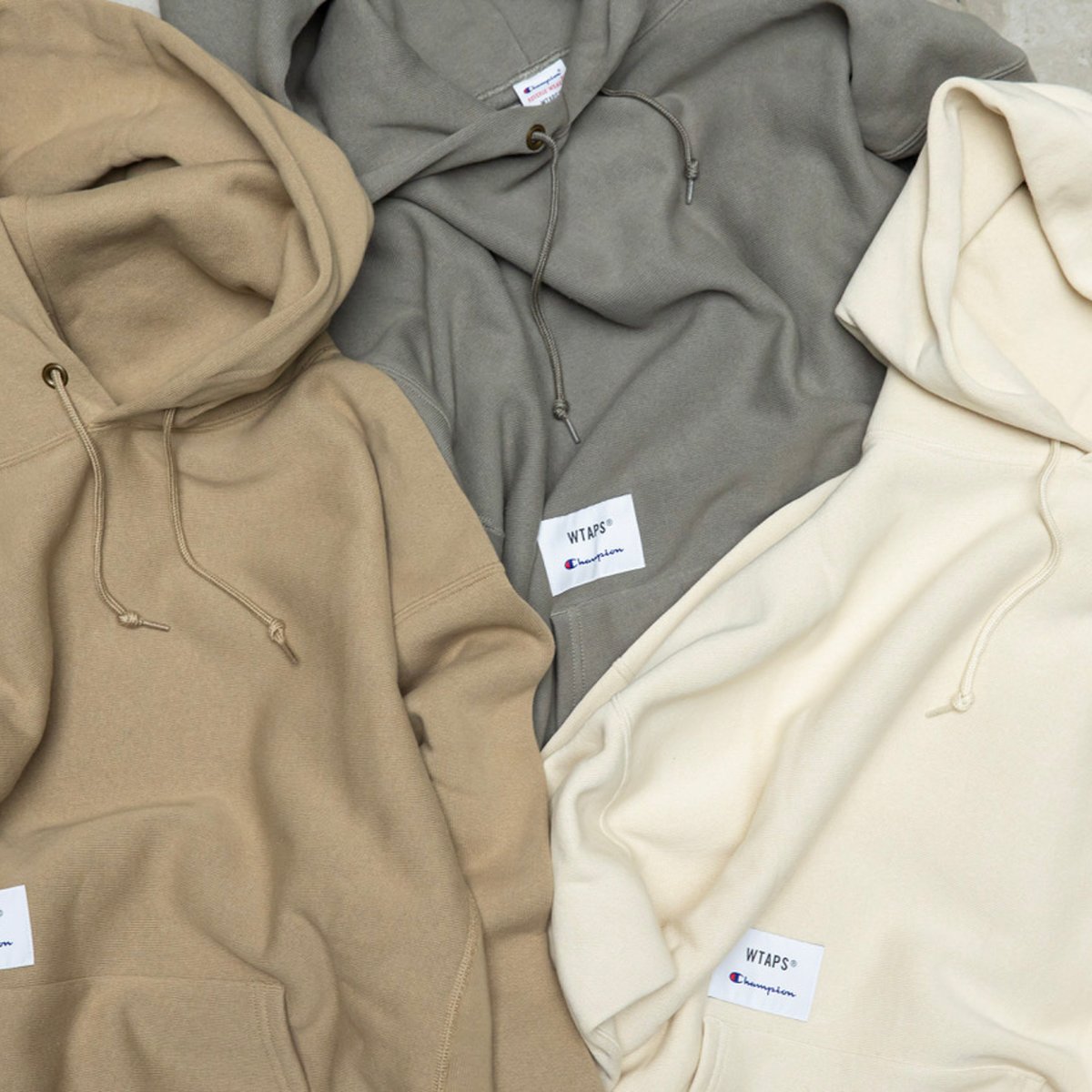 WTAPS×Champion リバースウィーブ(R) フーデッドスウェットシャツ