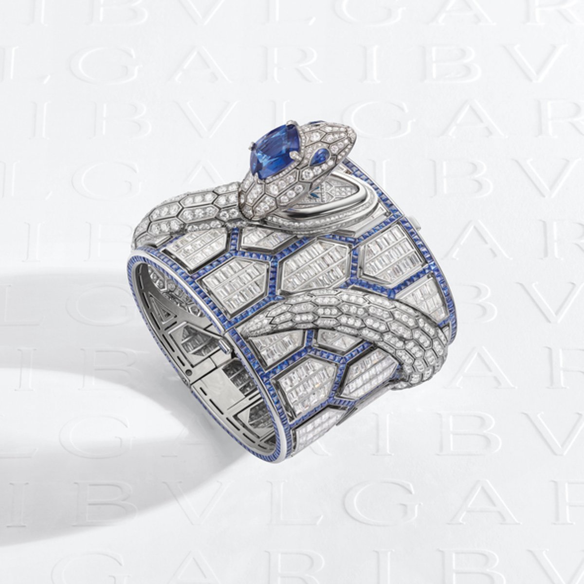 bvlgari-220202-001.jpg