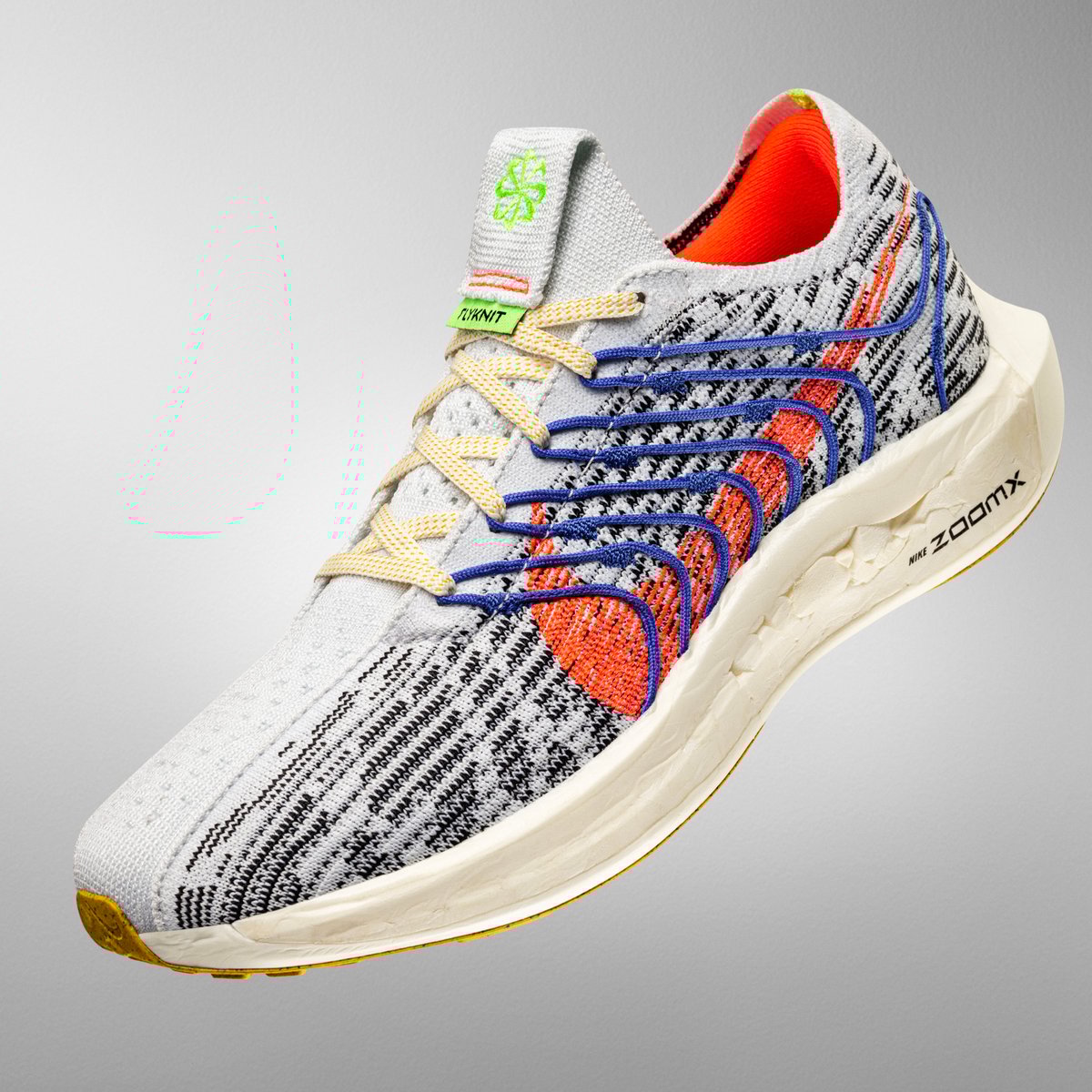 nike-20220406-001.jpg