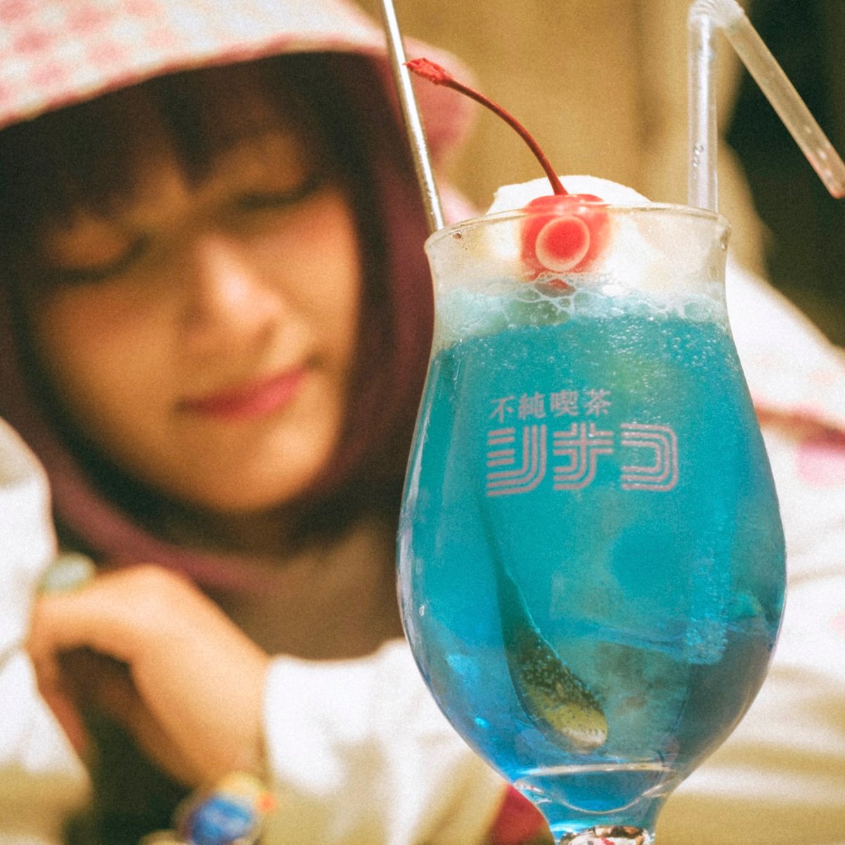 hujunkissa-dope-popup-