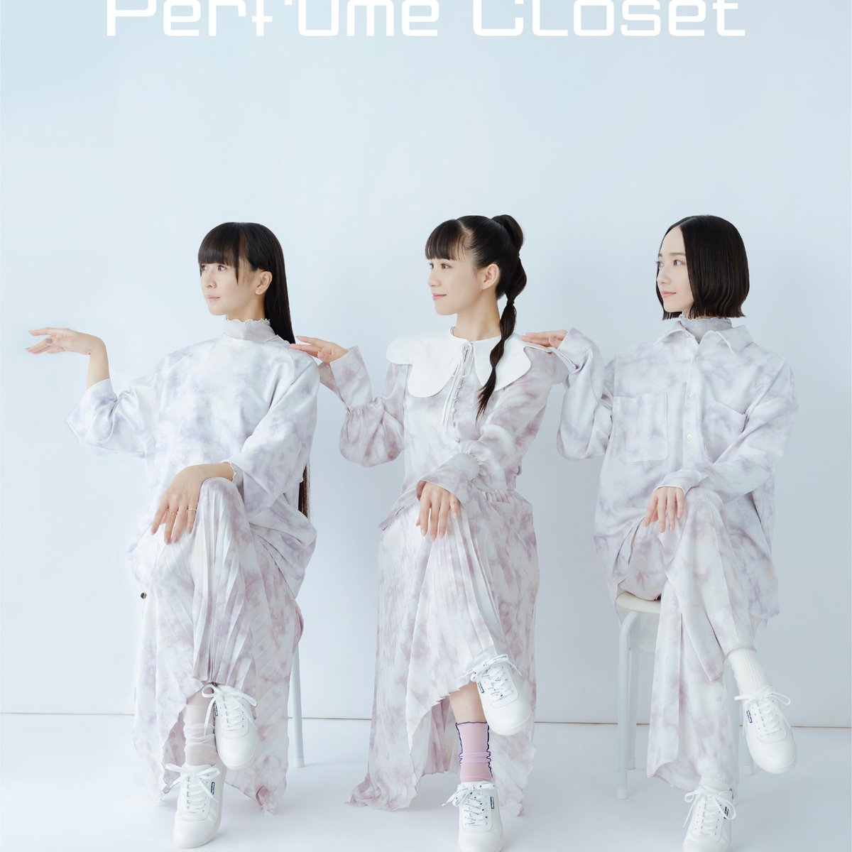 ファッションプロジェクト「Perfume Closet」からスニーカーが初登場