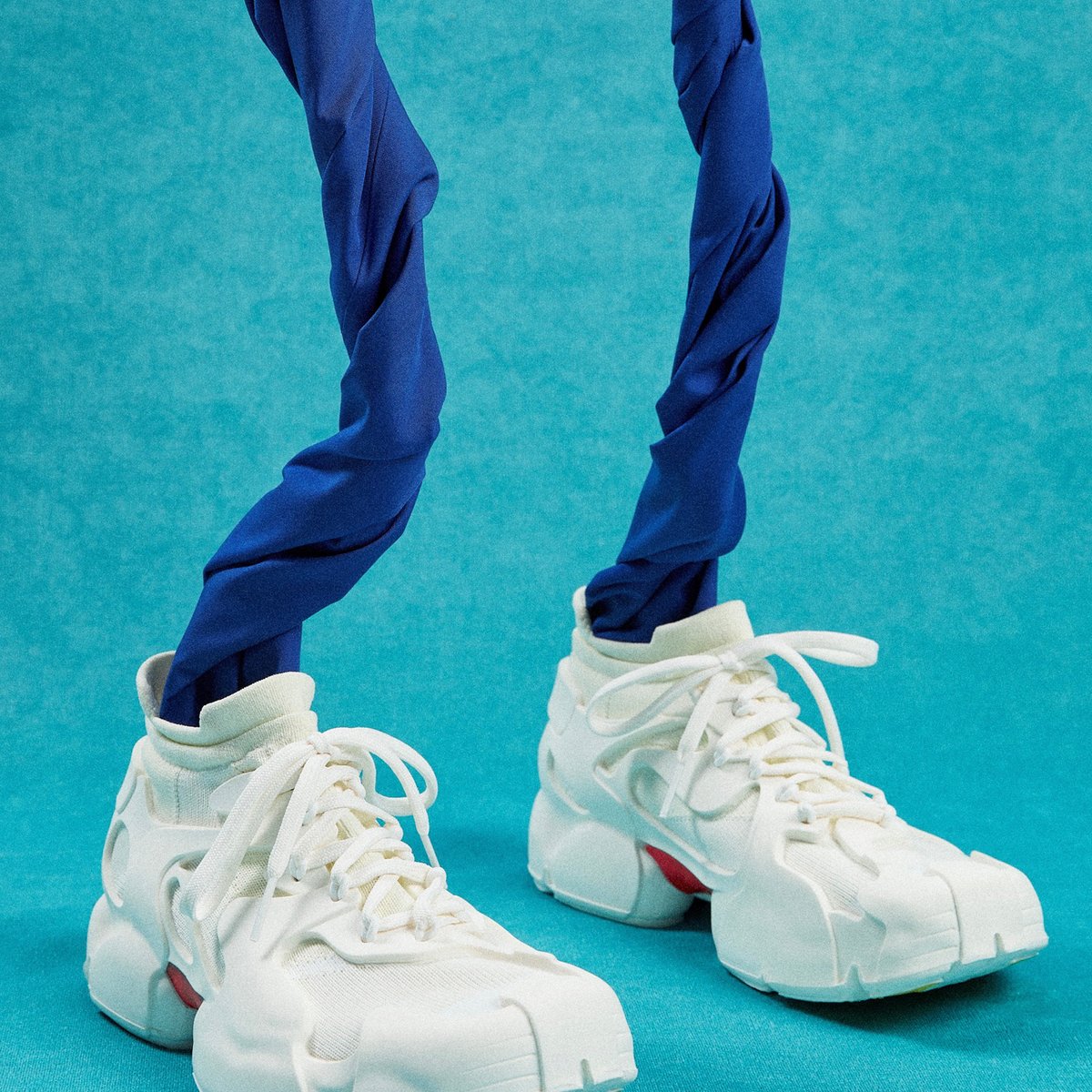 CAMPER カンペール × C.NEEON ツェーネオン コラボ シューズ 良品 CAMPER カンペール ×C.NEEON ツェーネオン コラボ TWINS