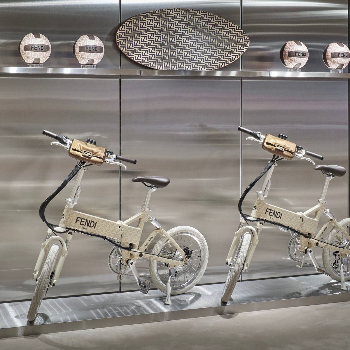 フェンディとメイトバイクがコラボ バゲットが付属したe-BIKEを発売