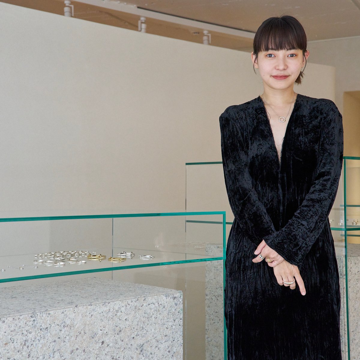 最低価格の 売れそうなものではなく自分が良いと思うものを届けたい」 LOROを手掛ける菅原美裕のブレない哲学 アクセサリー