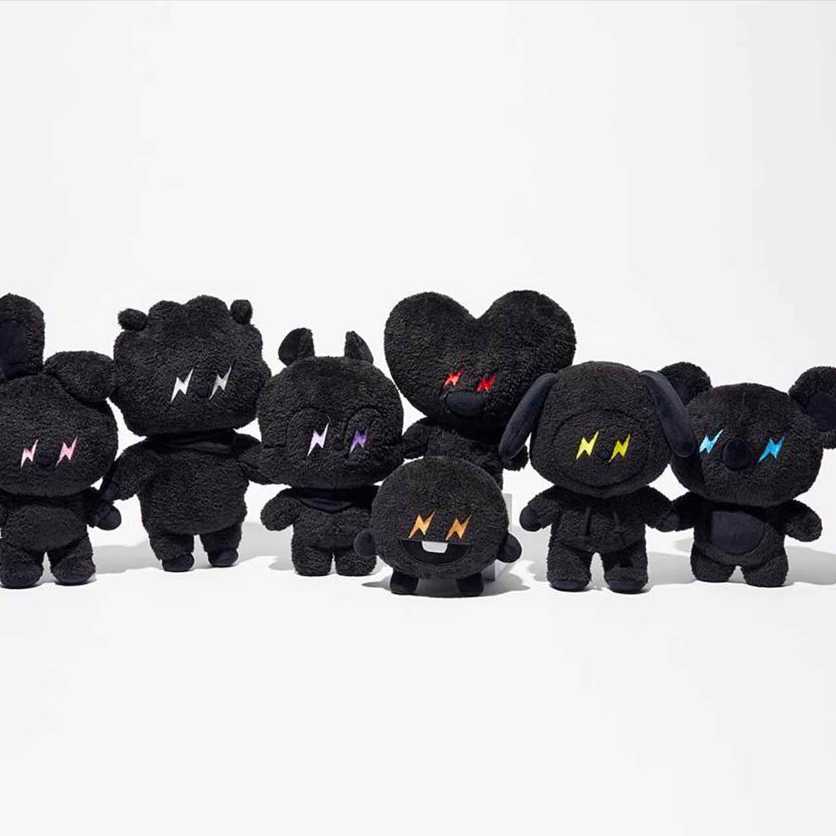 フラグメントが「BT21」とコラボ、ブラックのボディにサンダー