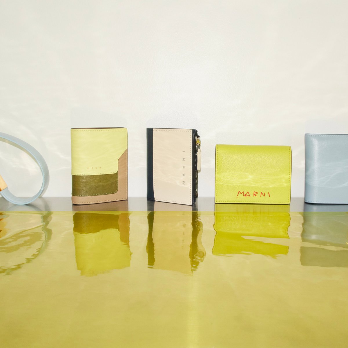 marni_wallet_2312_01_005.jpg marni_wallet_2312_01_005.jpg
