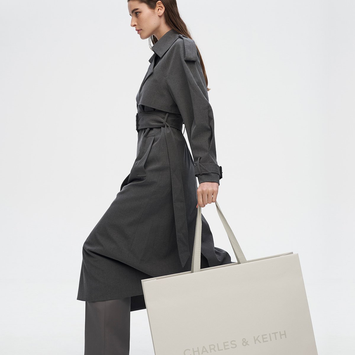 チャールズ＆キース バッグ ジッパーディテールハンドバッグ / ZIPPER DETAIL HANDBAG