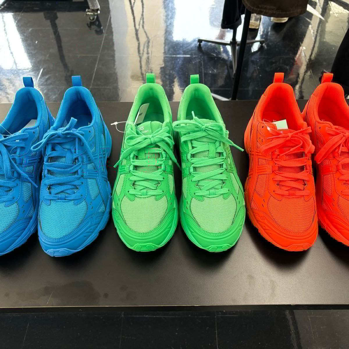 commedesgarconsshirt-asics-