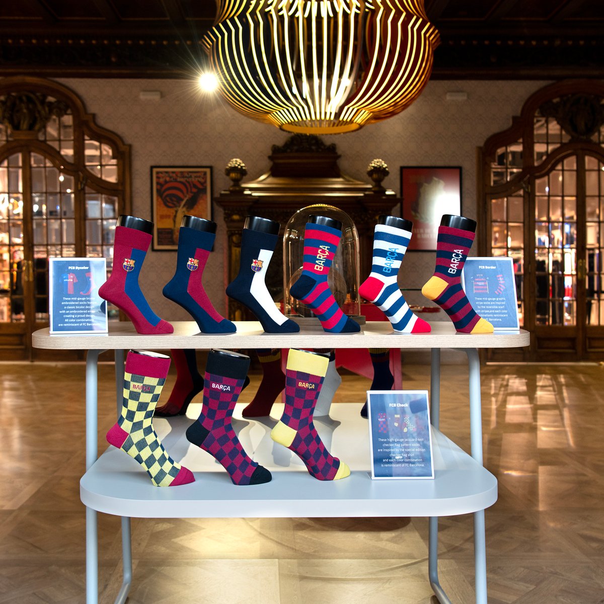 メッシバルセロナスペイン公式ショップで購入しましたソックスもあります スペイン市場独占！13/14 F.C.バルセロナ オフィシャルホーム