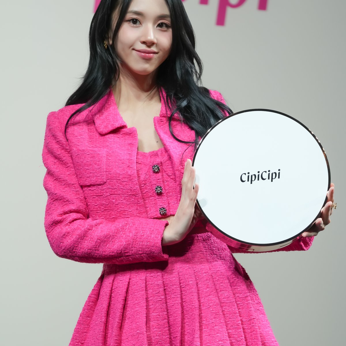 TWICE チェヨンが登壇 シピシピが新作発表会を開催