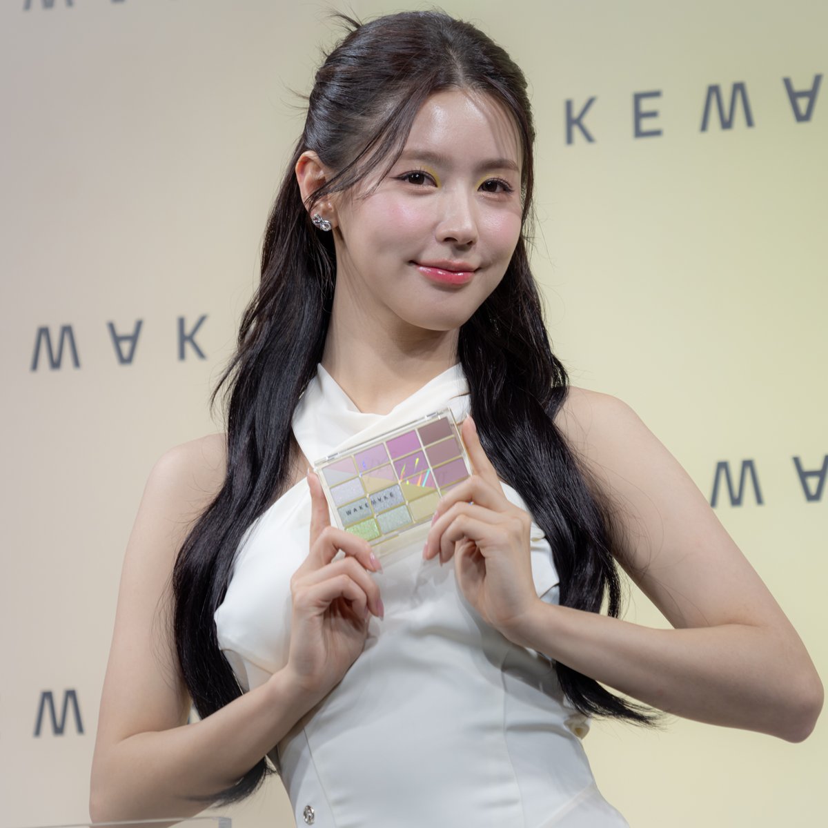 (G)I-DLE MY MIYEON 新品 2種セット／初回限定ポスター] 韓国音楽 i-dleのミヨン - 2nd ミニ