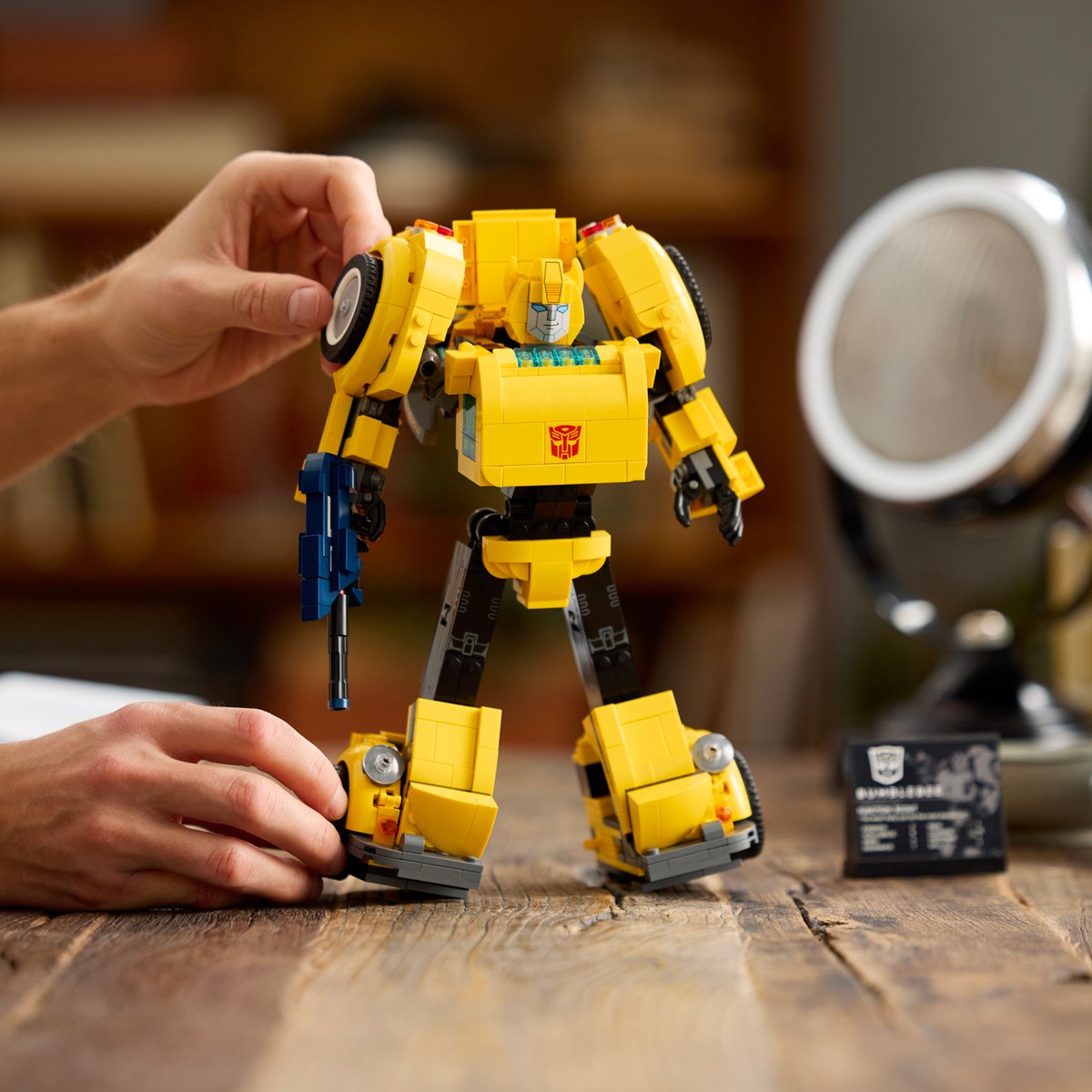 大人向けレゴ、トランスフォーマーをフィーチャーした新作 
