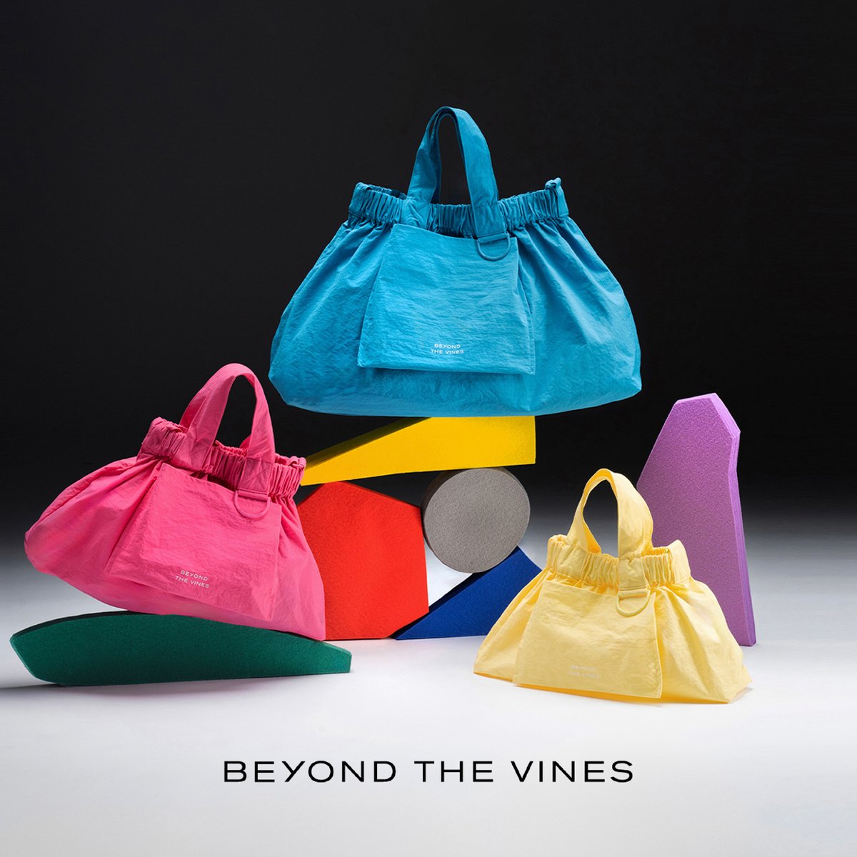 【美品】BEYOND THE VINES トートバッグ 新品/非売品✨】BEYOND THE VINES トートバッグ XSサイズ - メルカリ