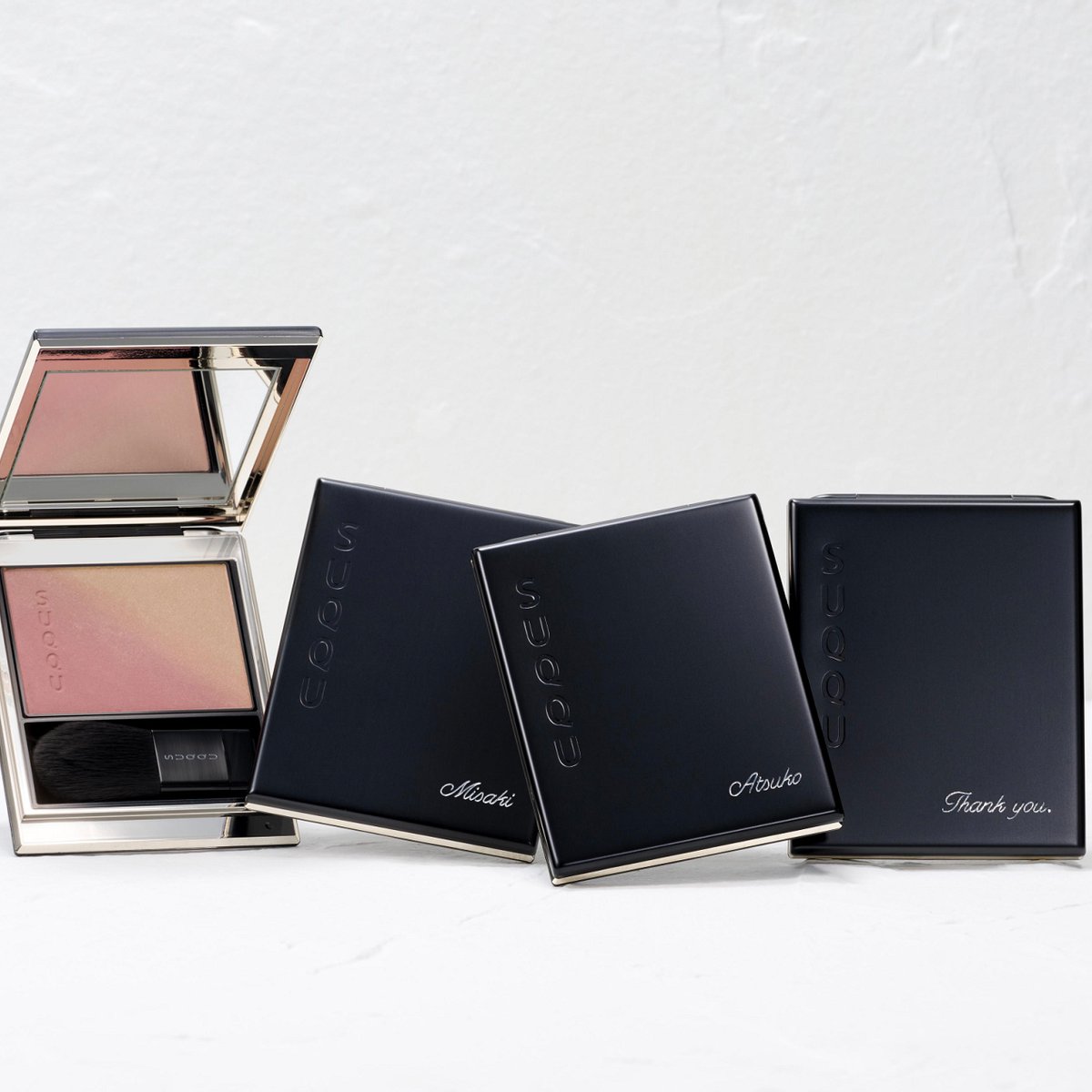 suqqu-popup-001-42e7d93d-4c13-