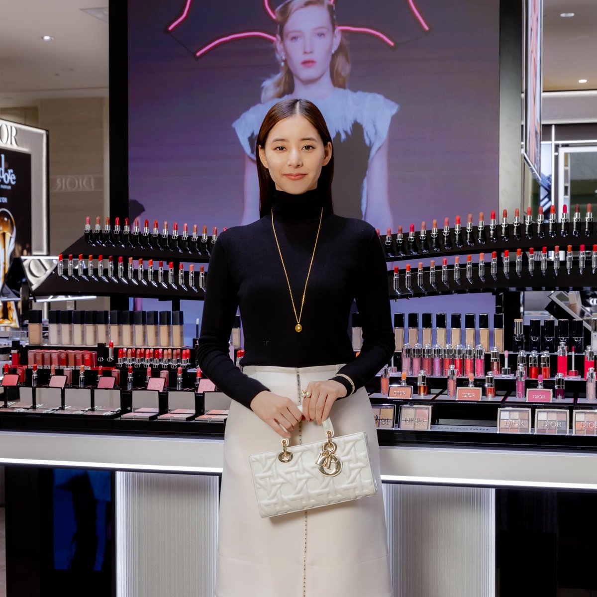 dior-araki-kyoto-1-ca3f63f4-