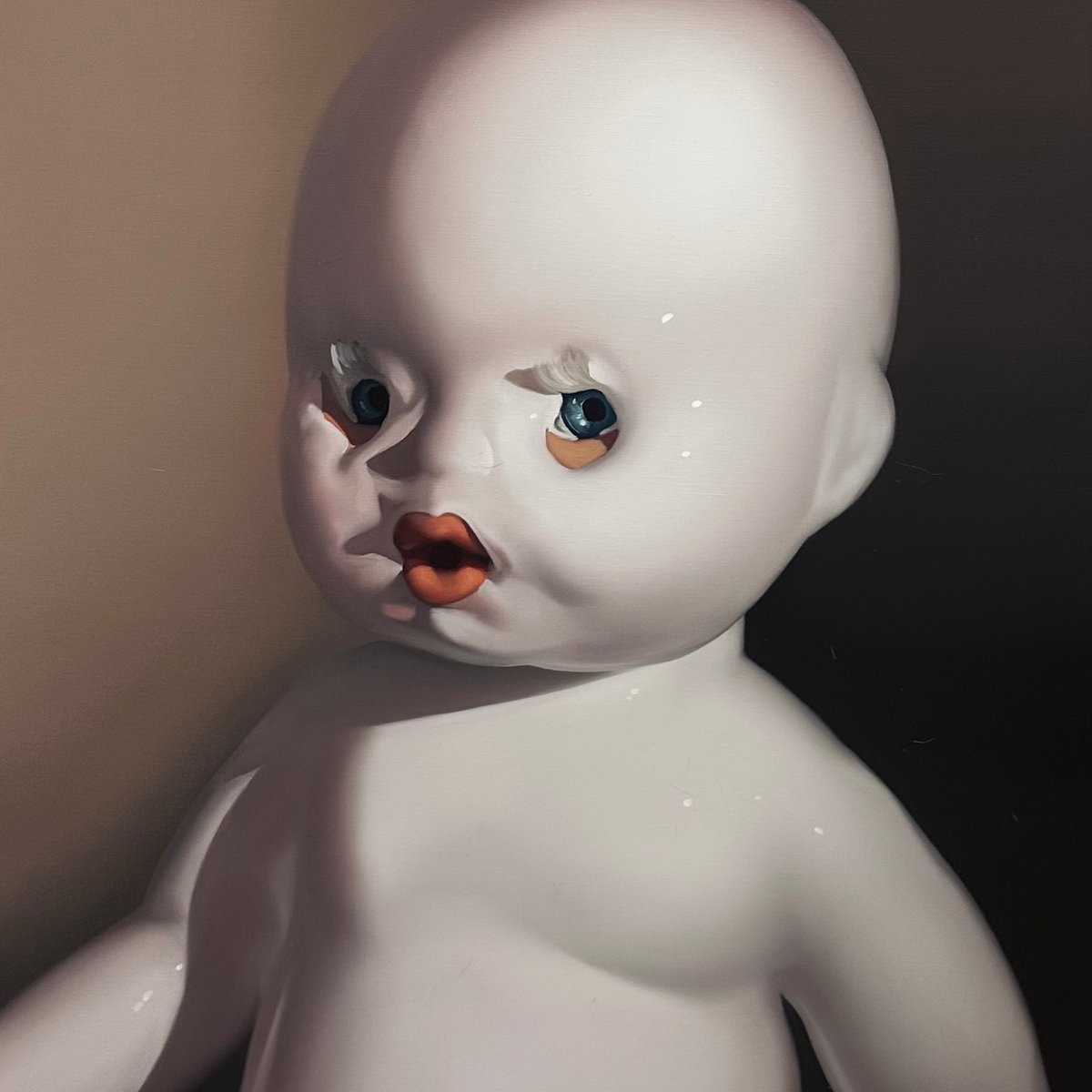 友沢こたおが藝大修了後初の個展を開催、新作9点や彫刻作品などを展示