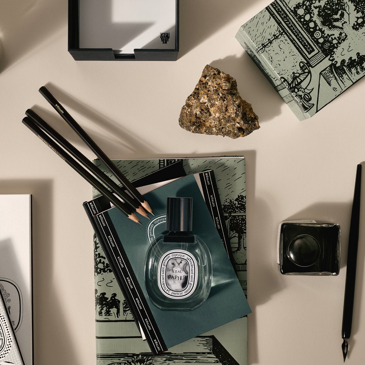 diptyque-office-accessories-