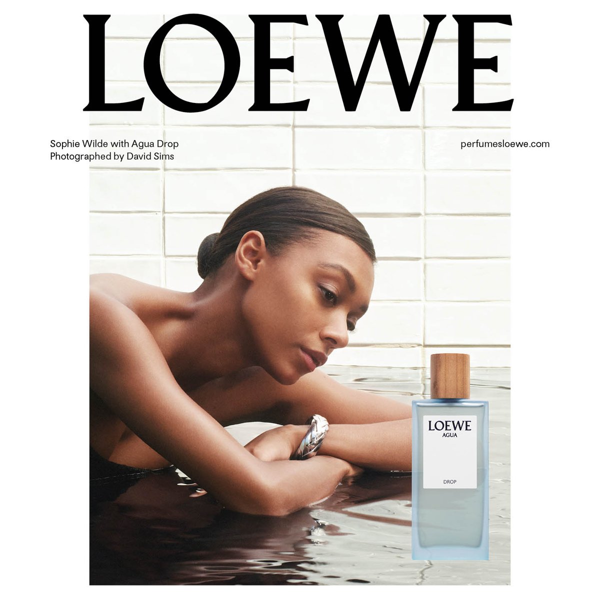 アンティーク【三越製】銀製香水瓶・銀唐草彫文・銀アラベスク彫　銀製三越 loewe-perfumes-popup-8582ab27-
