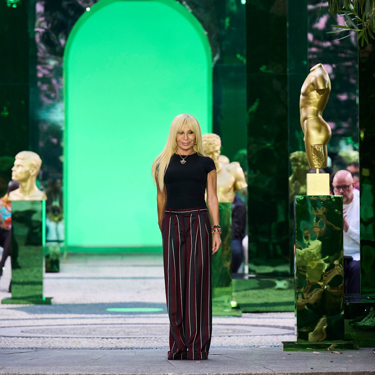 超豪華 TREA 金色の装飾品☆ イタリア製 検：シリック ヴェルサーチ