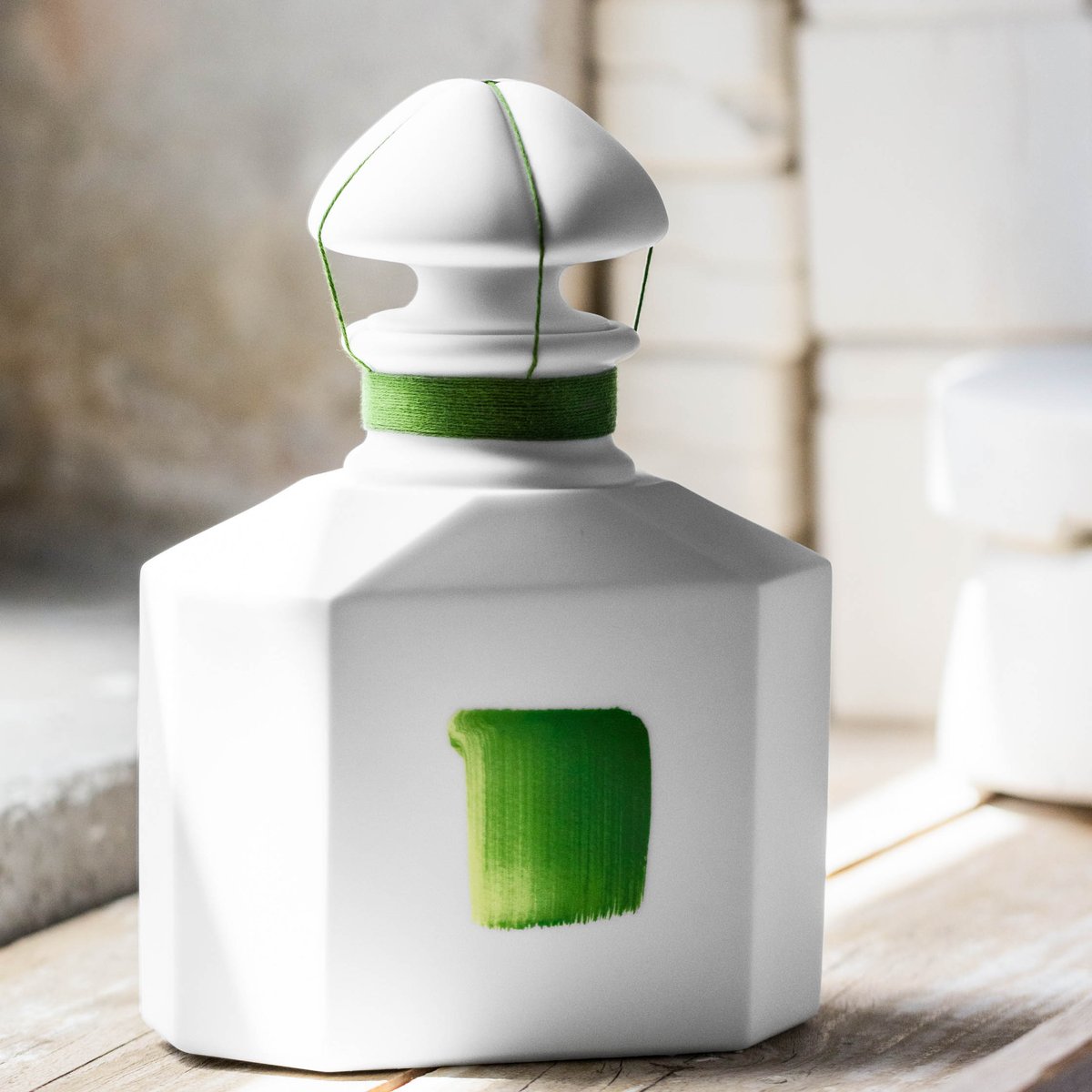 Amazon｜和平フレイズ 水筒 1リットル コップ付き 直飲み 2WAY