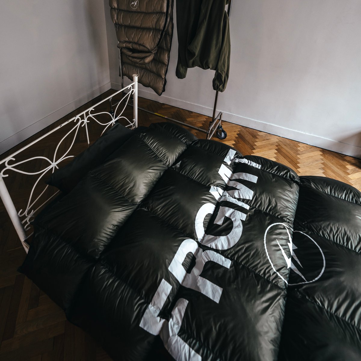 FRAGMENT DESIGN x NANGA ナンガ　ボックスシーツ nanga-fragment-011-4d783b7b-