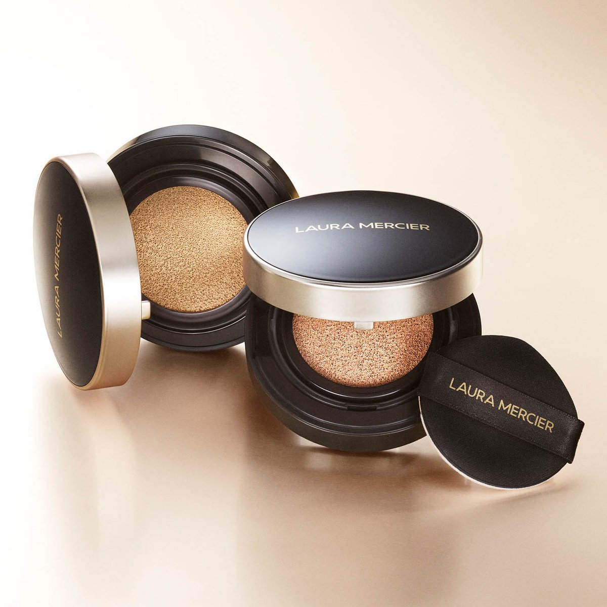 LAURA MERCIER/ローラメルシエ クッションファンデーション2種