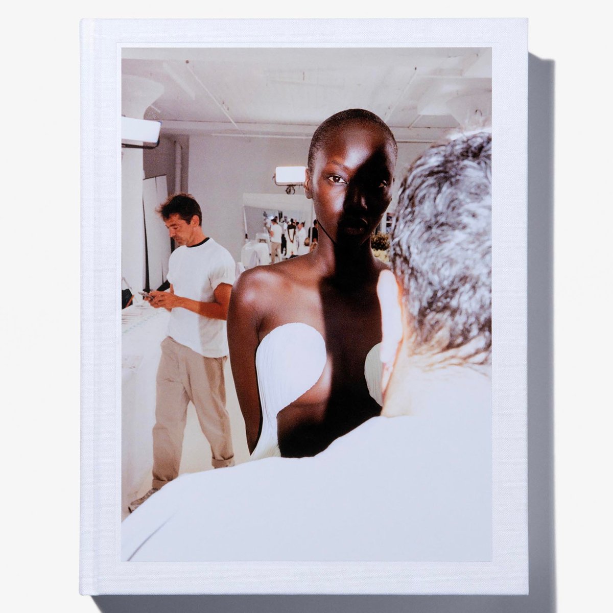 alaia-book-20250220-1-c9c5f795