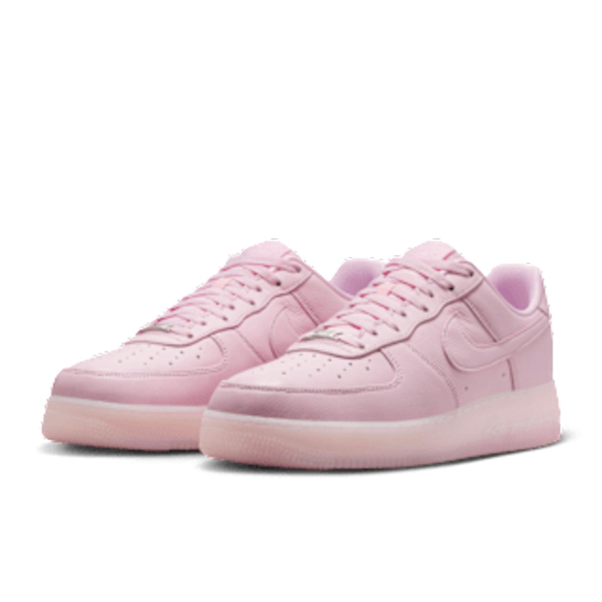 最新☆エアフォースシューズ☆NOCTA Air Force 1☆お早めに！ ナイキ × ドレイク「NOCTA」のエア フォース 1に新色ピンクが