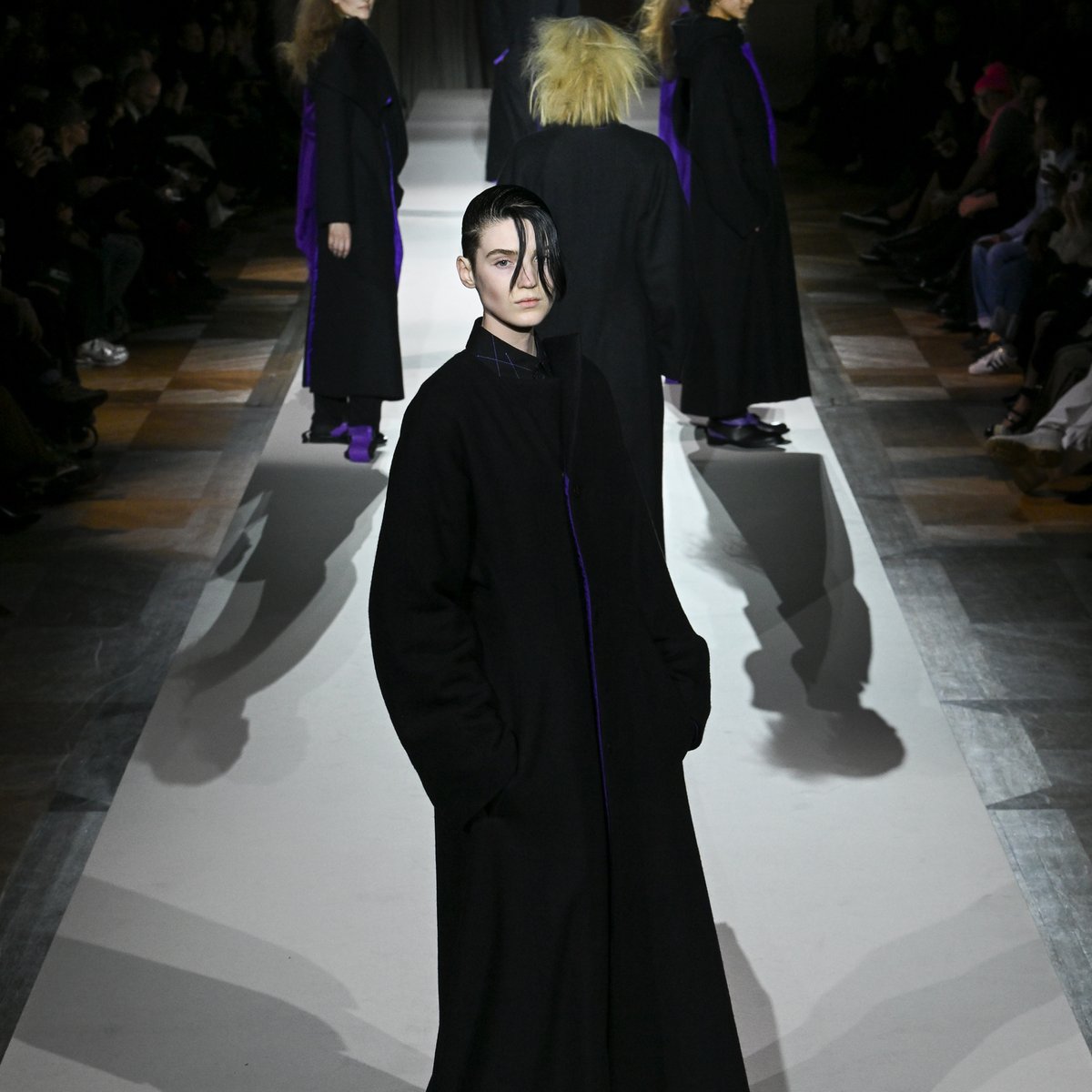 yohji-yamamoto_25aw_00102-