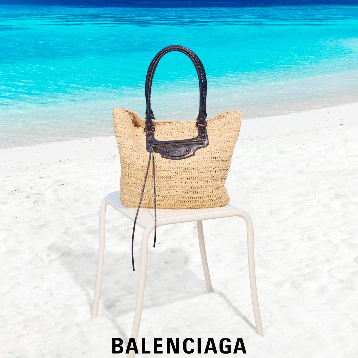 【Precious掲載】BALENCIAGA 新作 Le Cityバスケット ミディアム BALENCIAGA】LE CITY ミディアム バッグ 4色 レザー (BALENCIAGA