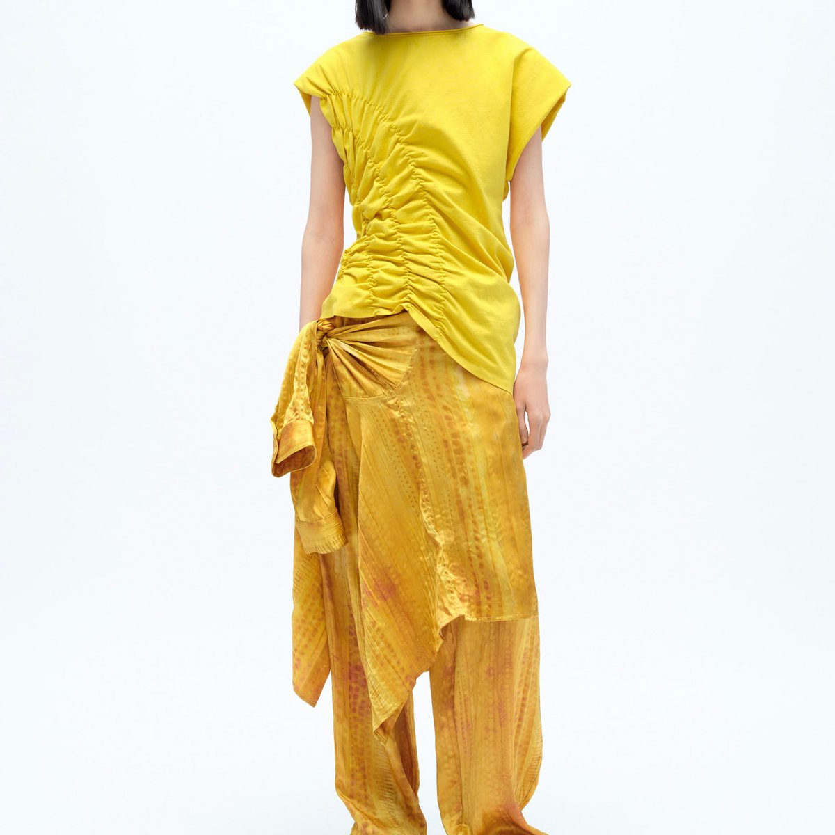 zara-llok-2-a23e740e-26a9-4b2e