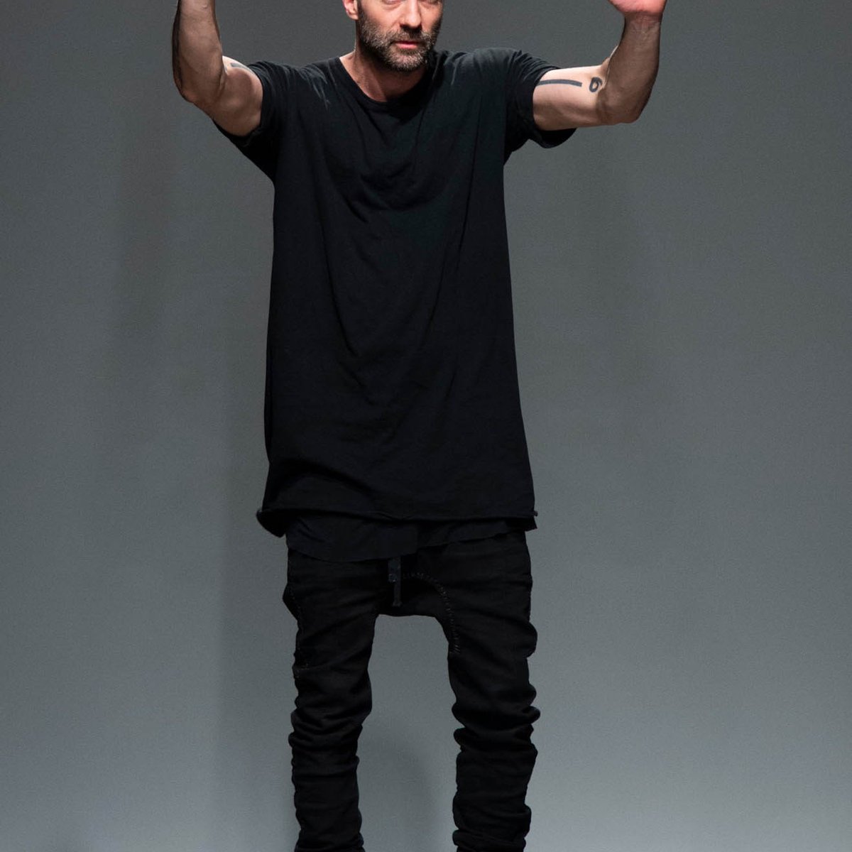 ボリスビジャンサベリBORIS BIDJAN SABERI ベスト ボリス ビジャン サベリ」がブランド終了、サロモンとのコラボなどで話題