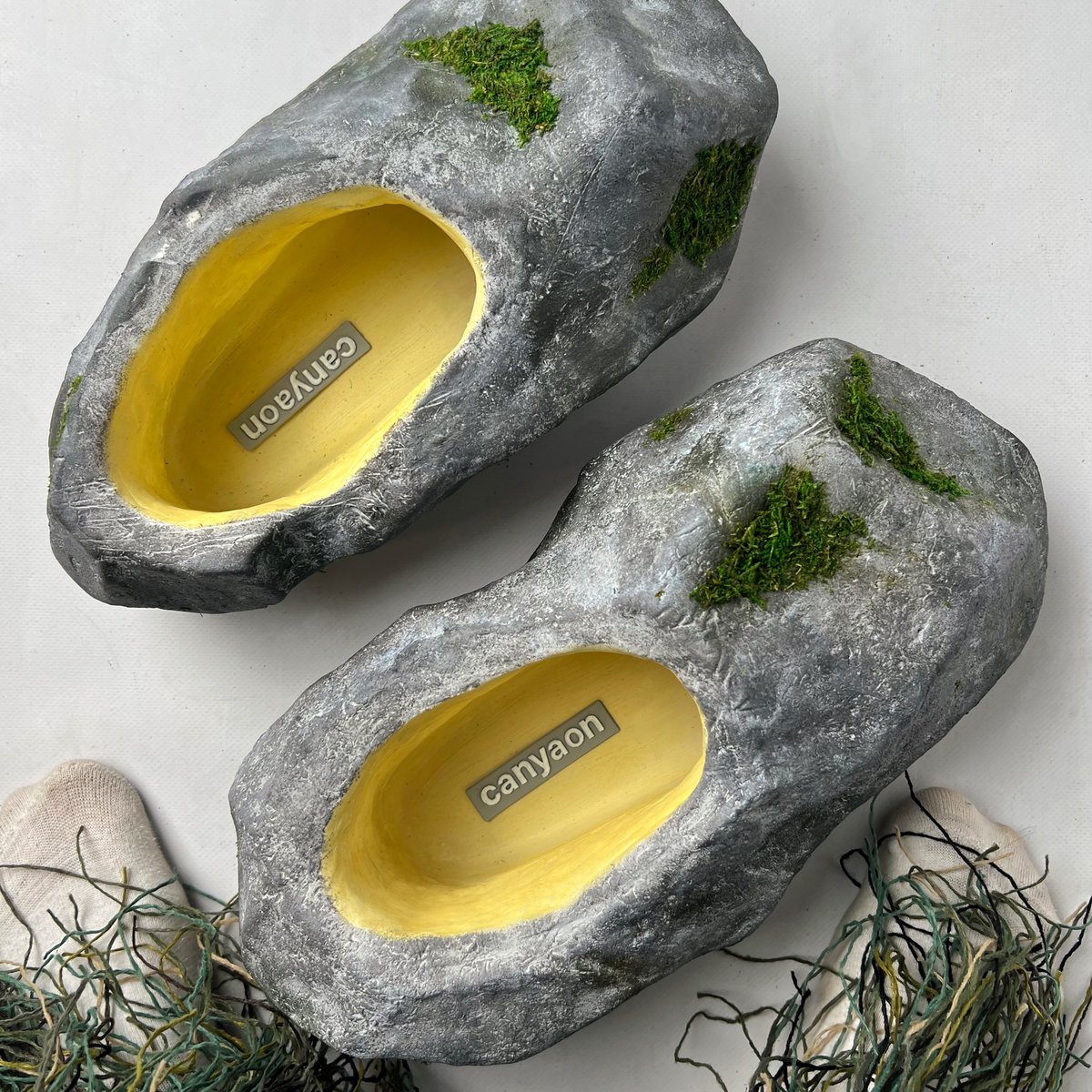 rock-shoe-2-7de94a72-20a3-476f
