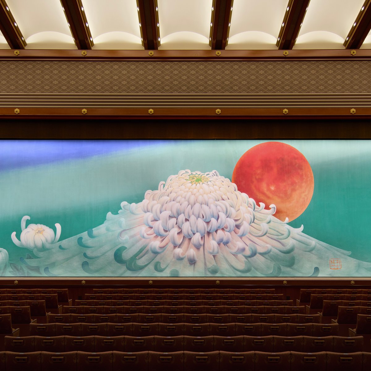 ティファニーブルーの祝幕が歌舞伎座に 「ティファニー銀座」オープン記念