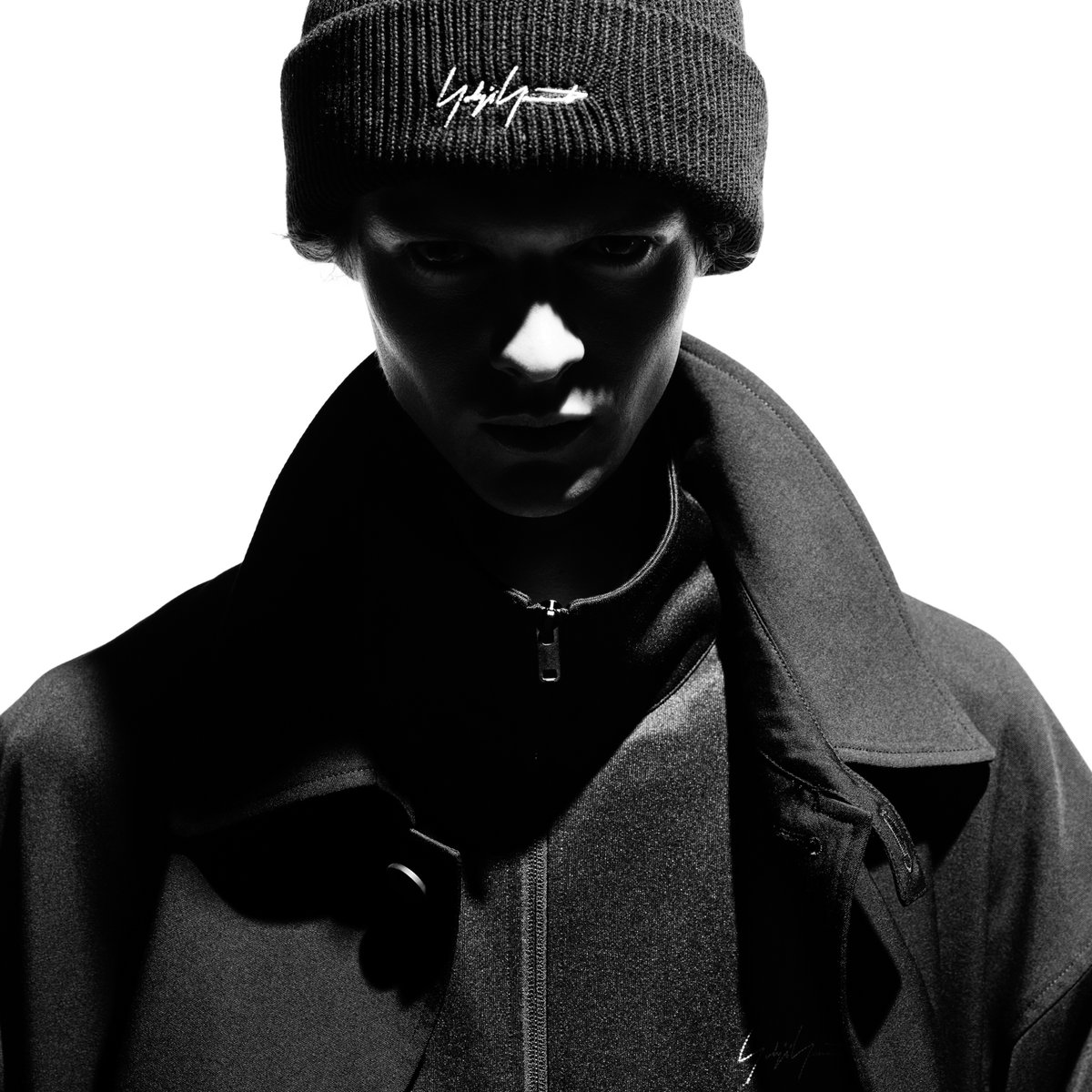 yohji-yamamoto-0610-2-2e94559e